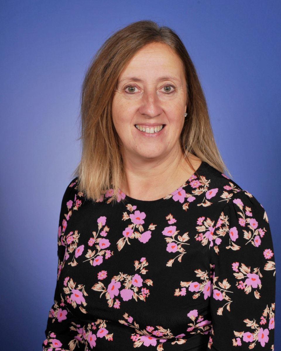 Our Staff / Ein Staff Blackwood Primary School